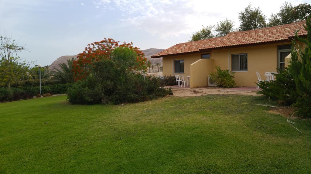 Almog Kibbutz Hotel 외부 사진