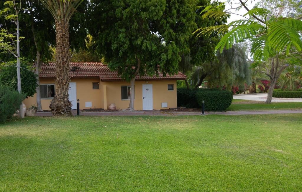 Almog Kibbutz Hotel 외부 사진