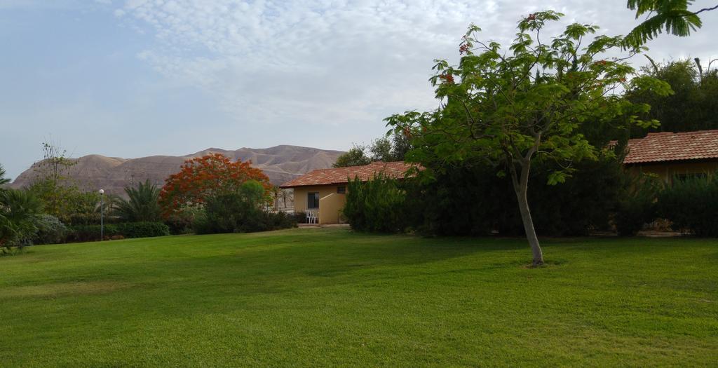 Almog Kibbutz Hotel 외부 사진