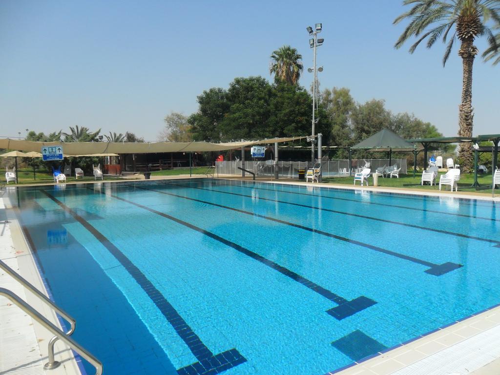 Almog Kibbutz Hotel 외부 사진