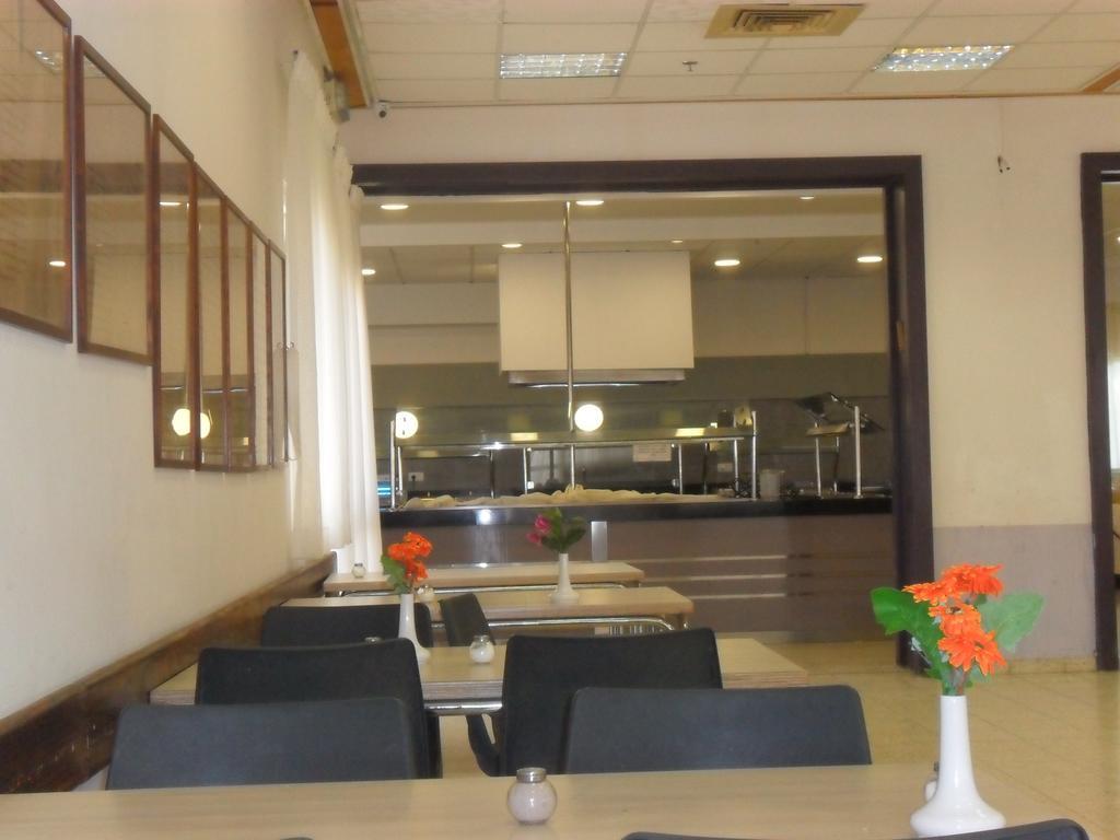 Almog Kibbutz Hotel 외부 사진